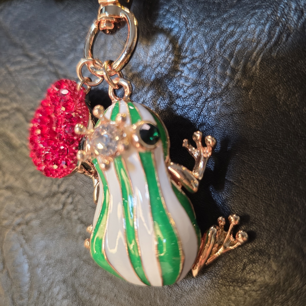 Frog and Lips Keychain/Bag Char...NEW - Picture 4 of 4